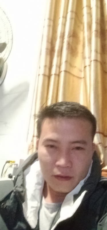 一个人的烟火的第一张照片--宜昌相亲服务中心