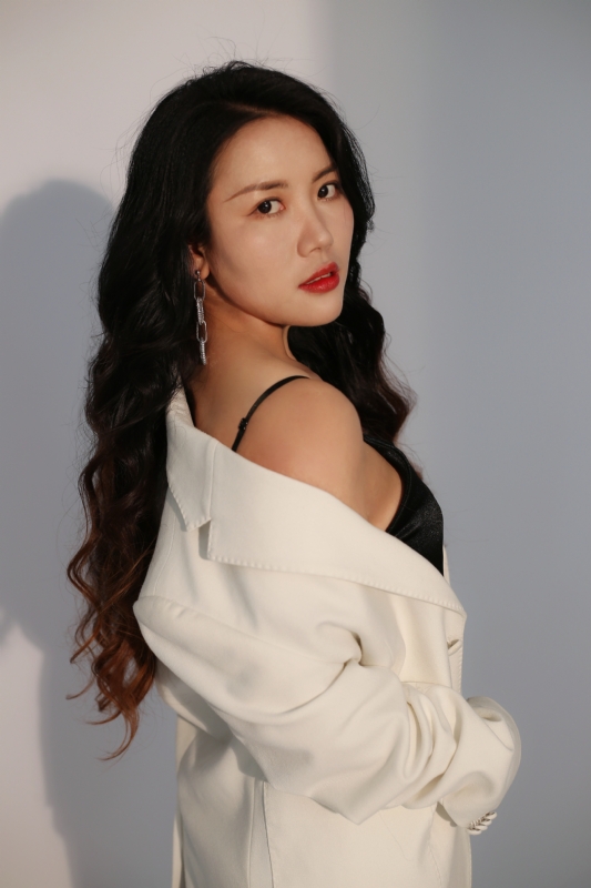 珍妮的第一张照片--宜昌相亲服务中心