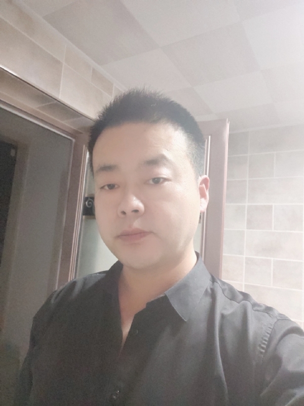 yangyongpingaoi的第二张照片--宜昌相亲服务中心