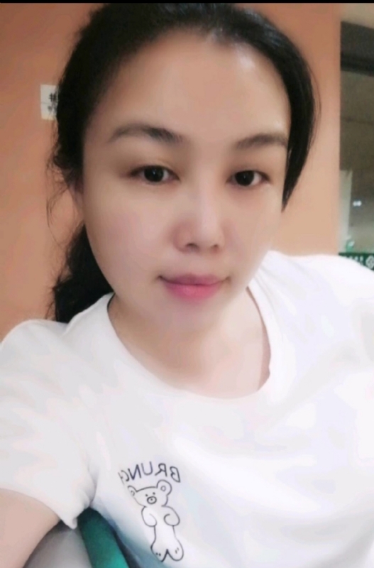 淡淡的云的第一张照片--宜昌相亲服务中心