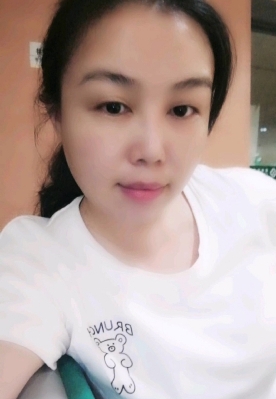 淡淡的云的第三张照片--宜昌相亲服务中心