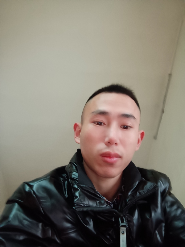 阿浩的第一张照片--宜昌相亲服务中心