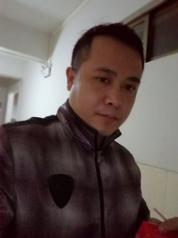 礼哥的第一张照片--宜昌相亲服务中心