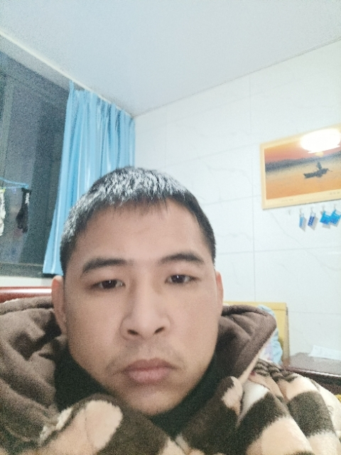 寂寞的第二张照片--宜昌相亲服务中心