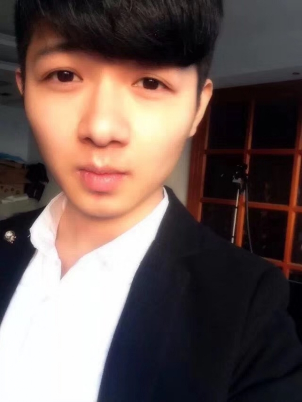 萨拉嘿呦的第一张照片--宜昌相亲服务中心