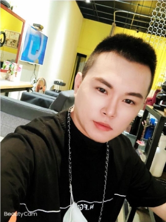 lucky的第一张照片--宜昌相亲服务中心