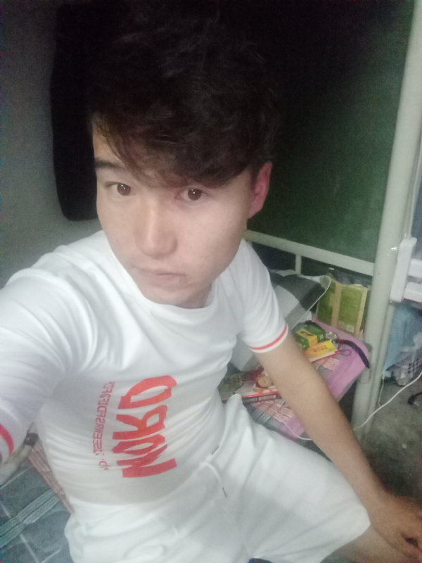 再回首的第一张照片--宜昌相亲服务中心