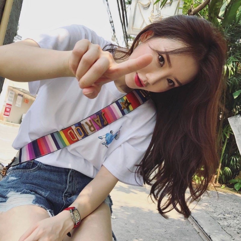 Lisa的第一张照片--宜昌相亲服务中心