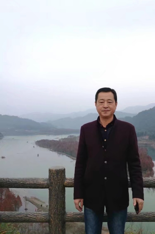 真心找老伴的第一张照片--宜昌相亲服务中心