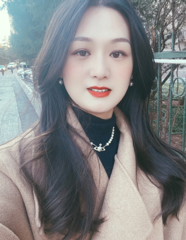 盧盈穎的第一张照片--宜昌相亲服务中心