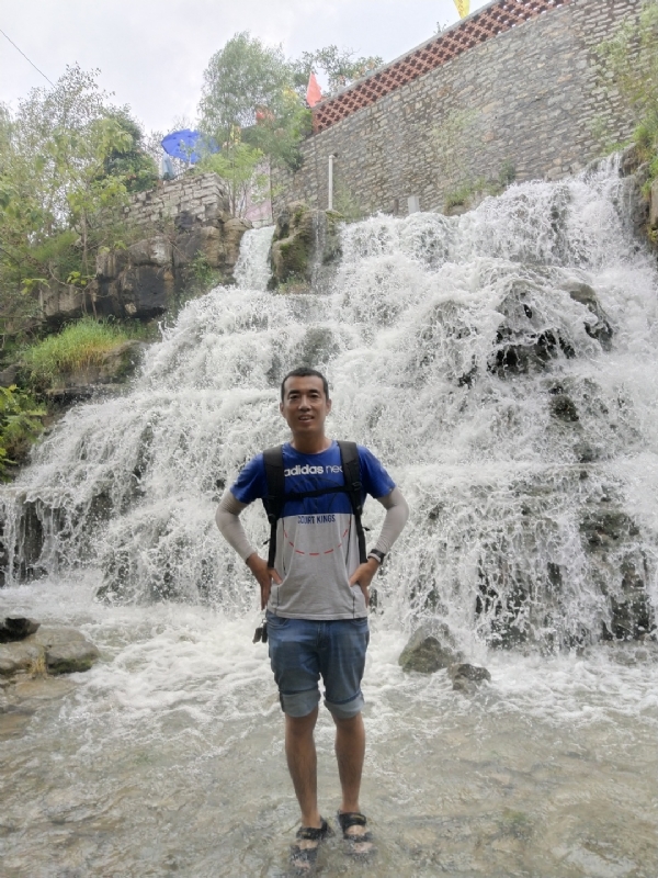 星矢的第一张照片--宜昌相亲服务中心