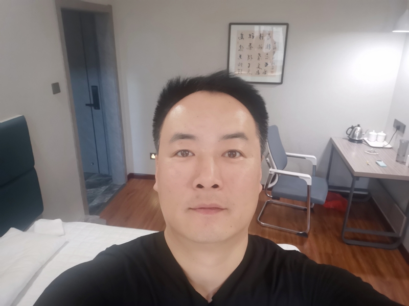 莫待花落空折枝的第一张照片--宜昌相亲服务中心