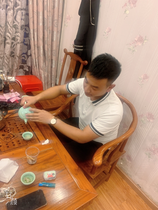 古有风琴的第一张照片--宜昌相亲服务中心