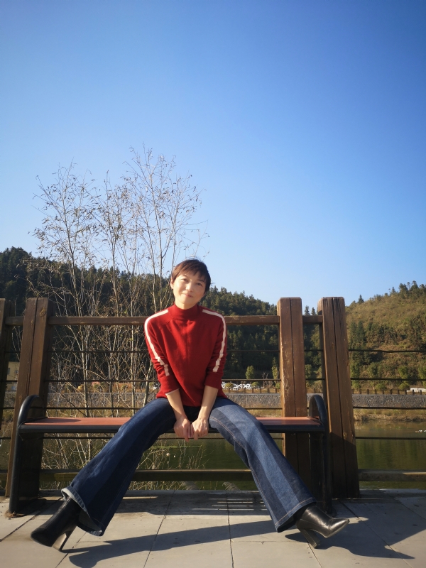 转角遇到你的第三张照片--宜昌相亲服务中心