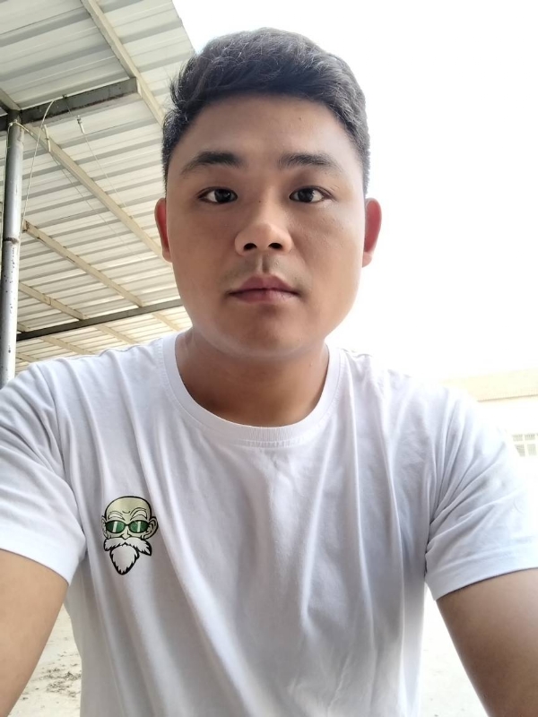 高大威武的第一张照片--宜昌相亲服务中心