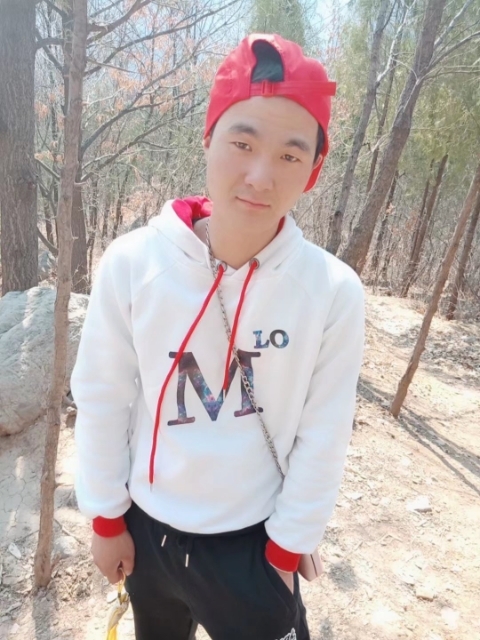 天赐人生的第一张照片--宜昌相亲服务中心