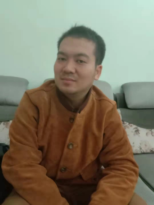 艺民的第一张照片--宜昌相亲服务中心