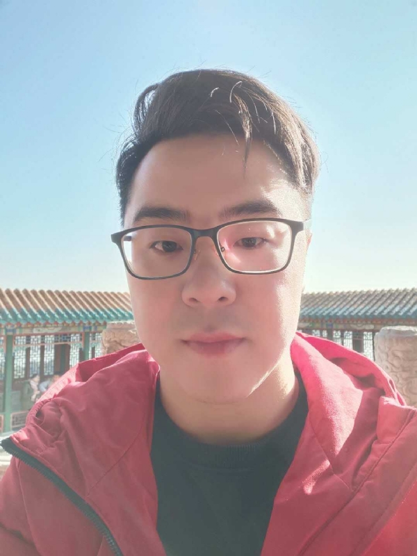 不爱吃竹子的小熊的第一张照片--宜昌相亲服务中心