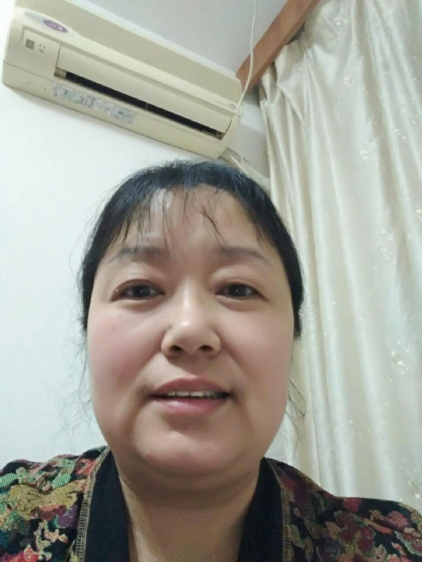 雨中漫步的第一张照片--宜昌相亲服务中心