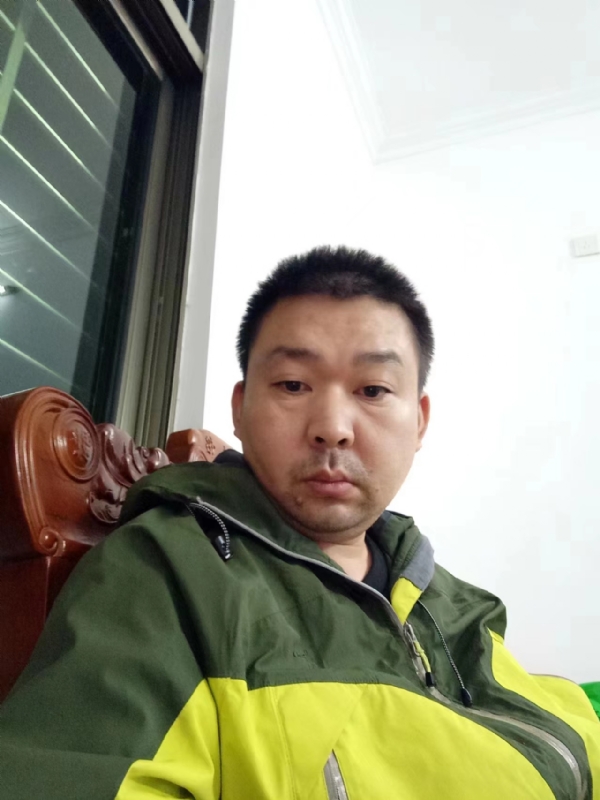 阿汤的第一张照片--宜昌相亲服务中心