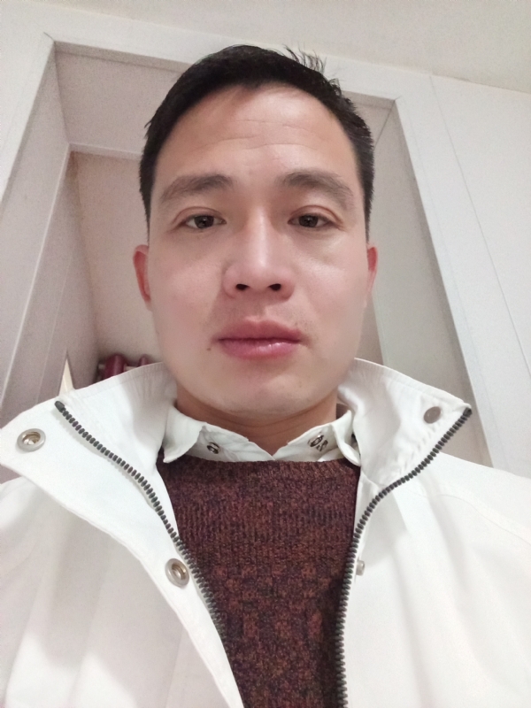 忧伤还是快乐的第一张照片--宜昌相亲服务中心