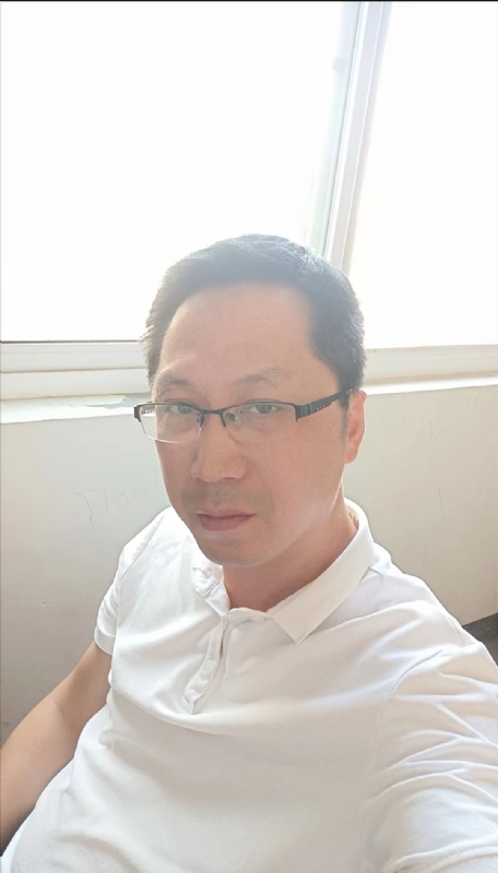 划过生命的流星的第一张照片--宜昌相亲服务中心