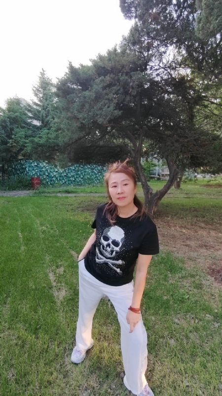 晚霞的第二张照片--宜昌相亲服务中心