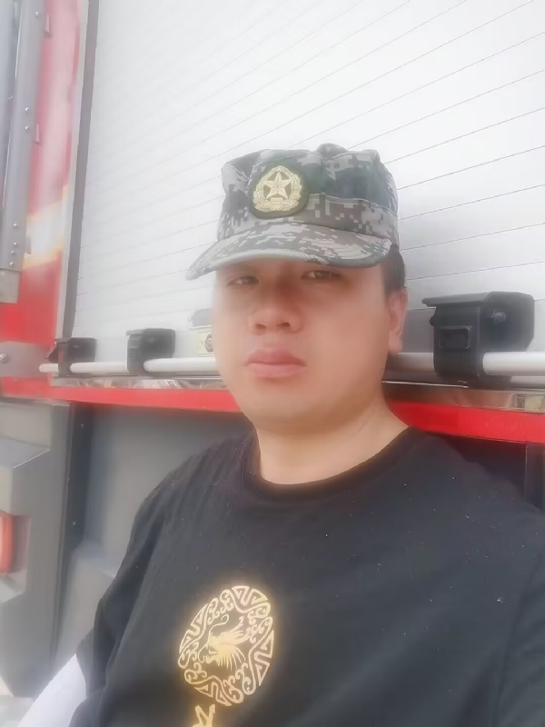 阿萨大大的第一张照片--宜昌相亲服务中心