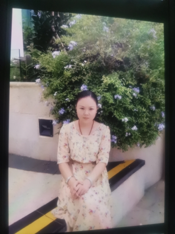 李姝静的第三张照片--宜昌相亲服务中心