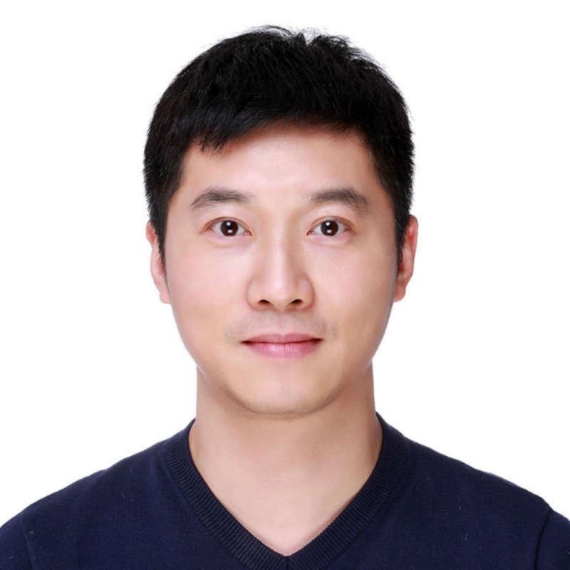 大手牵小手的第一张照片--宜昌相亲服务中心