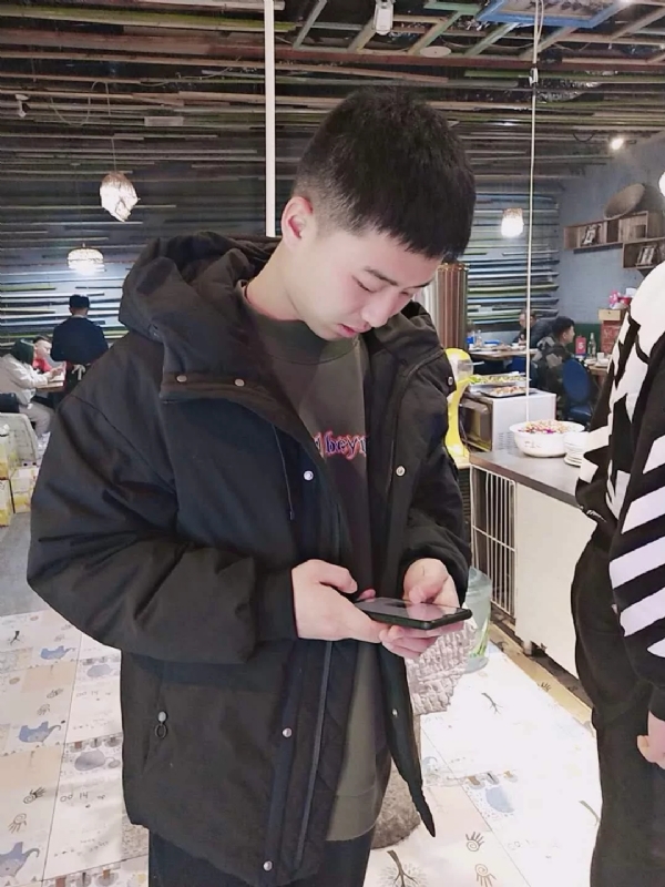 小赵的第一张照片--宜昌相亲服务中心