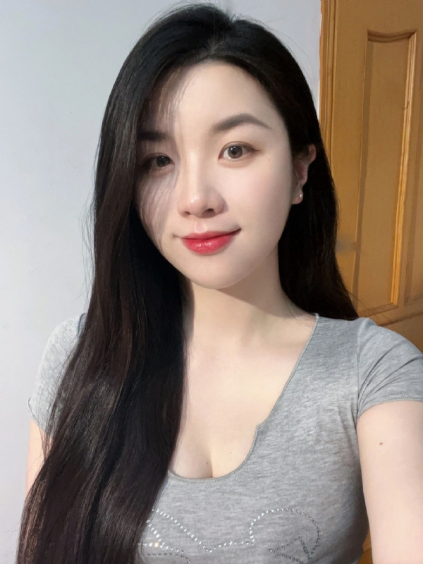 乔乔在寻爱的第二张照片--宜昌相亲服务中心