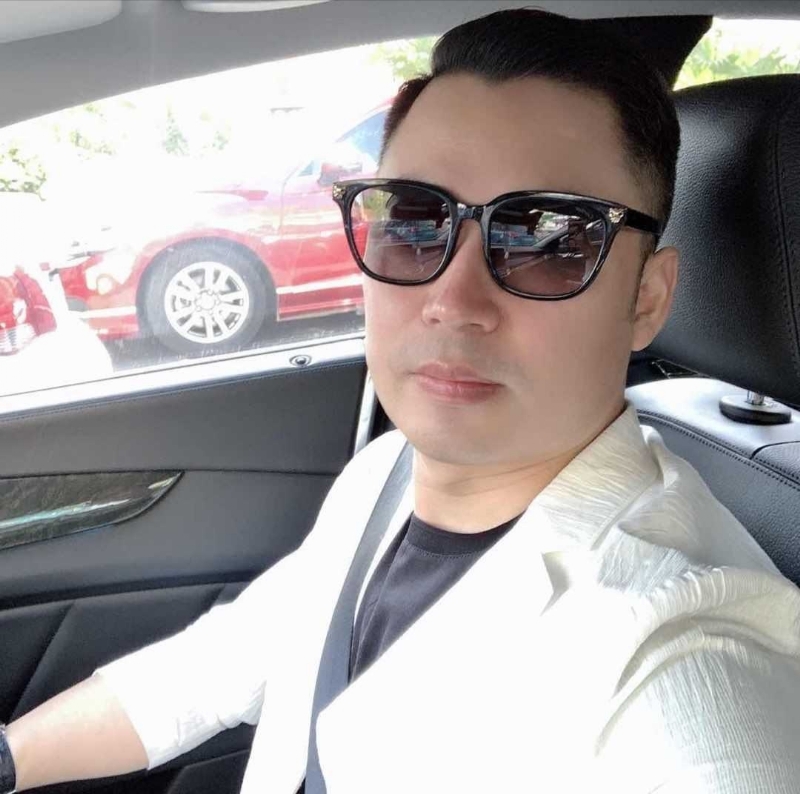 佳缘的第一张照片--宜昌相亲服务中心