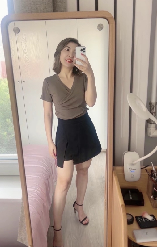 丽波的第二张照片--宜昌相亲服务中心