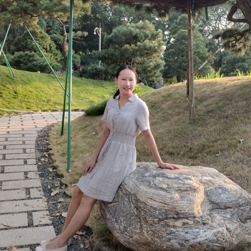 欣欣向荣的第一张照片--宜昌相亲服务中心