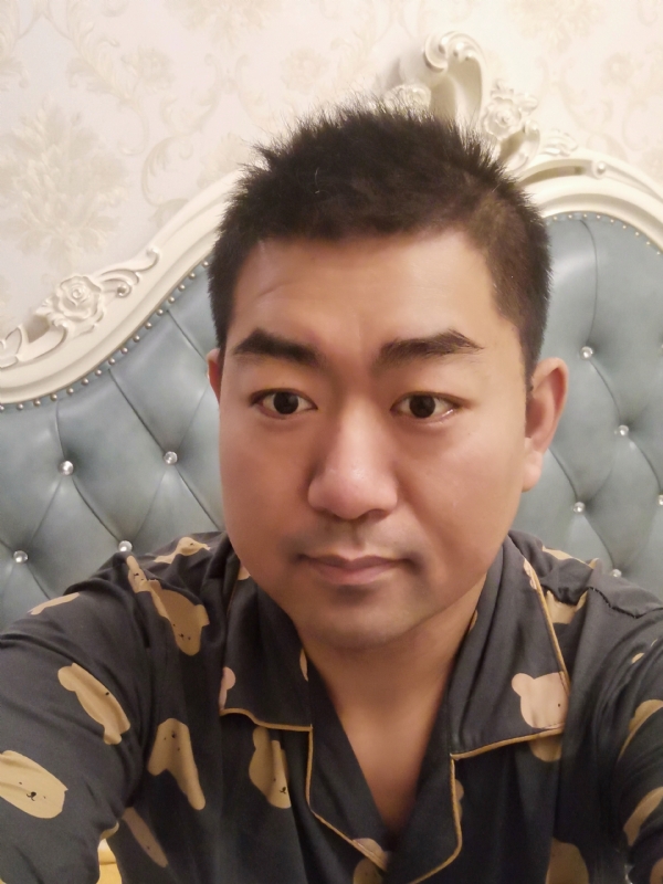 曾经的第一张照片--宜昌相亲服务中心