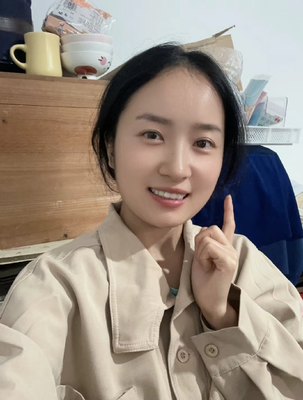 多喝热水的第一张照片--宜昌相亲服务中心