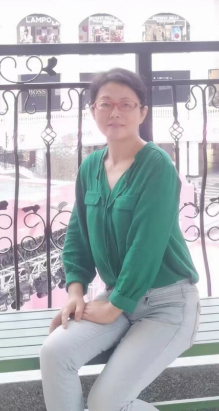 丽华的第一张照片--宜昌相亲服务中心