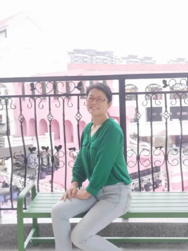 丽华的第三张照片--宜昌相亲服务中心