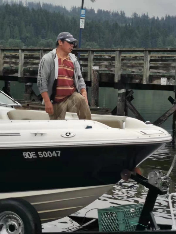 勤劳大力牛的第一张照片--宜昌相亲服务中心