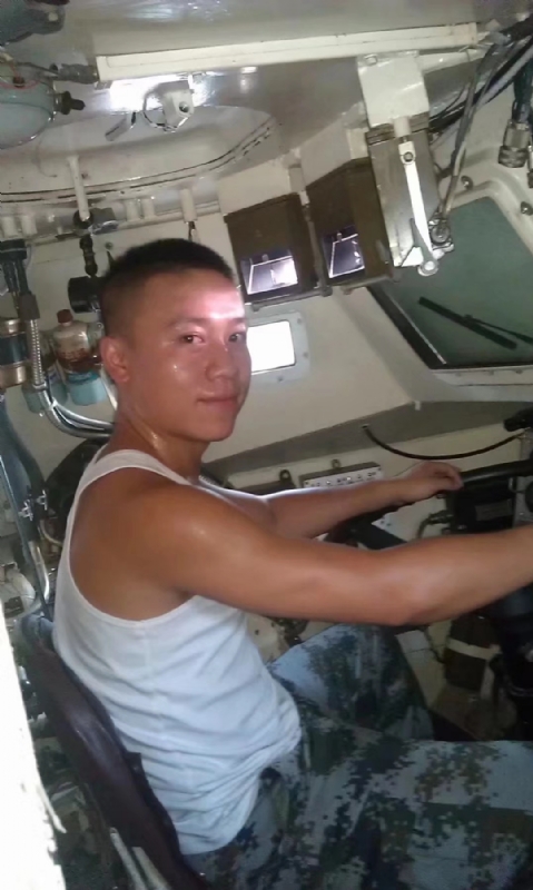 哥哥的第一张照片--宜昌相亲服务中心