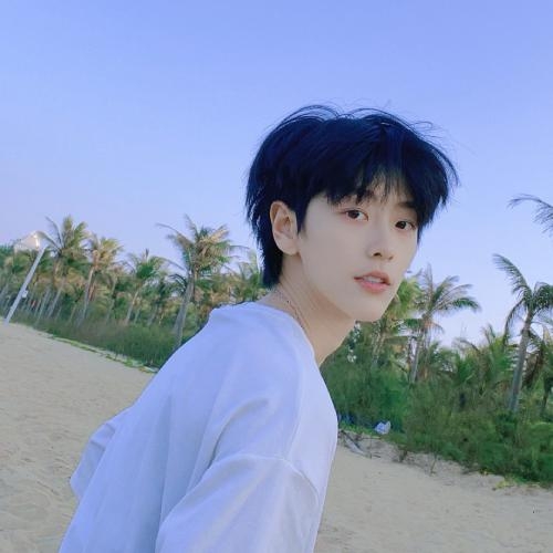 允执其中2024的第一张照片--宜昌相亲服务中心