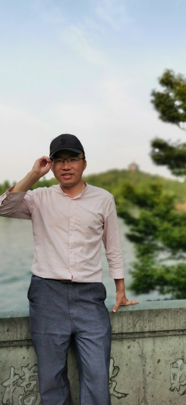 大叔有点忙的第三张照片--宜昌相亲服务中心