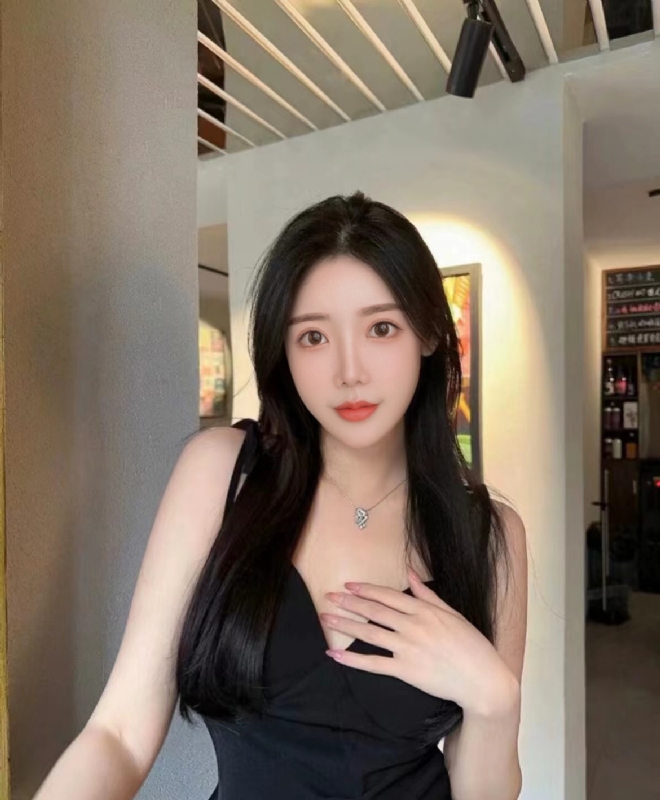 Candy的第一张照片--宜昌相亲服务中心