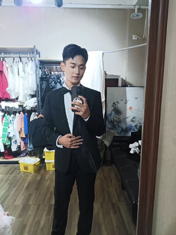 李梓宇的第一张照片--宜昌相亲服务中心