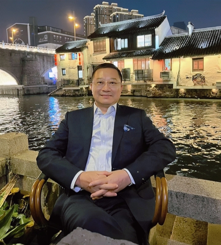 伴你一生的第一张照片--宜昌相亲服务中心