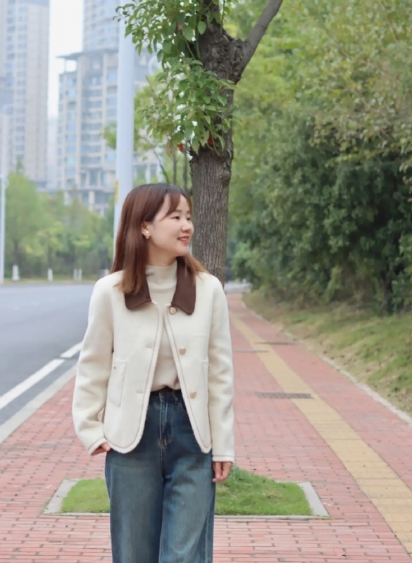 宁静的第一张照片--宜昌相亲服务中心