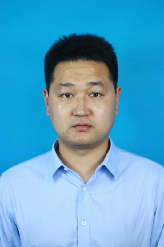 中心陈的第一张照片--宜昌相亲服务中心