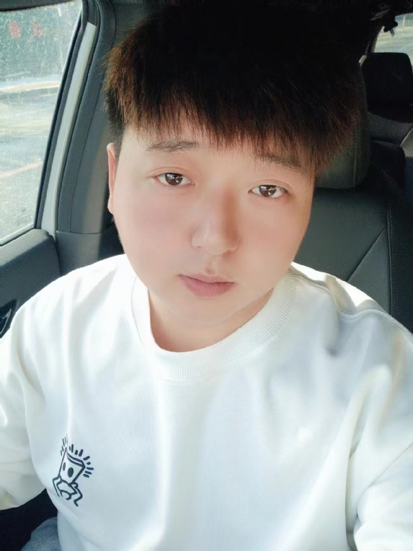 可乐加冰的第一张照片--宜昌相亲服务中心