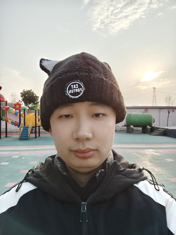 王连杰的第一张照片--宜昌相亲服务中心